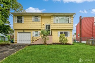 34 Carver Ave, Iselin, NJ 08830