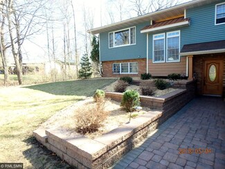 102 Woodland Trail, Clayton, WI 54004