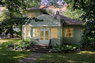 1931 Birch Lake Ave, Saint Paul, MN 55110