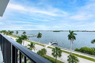 3800 Washington Rd Unit 6070, West Palm Beach, FL 33405