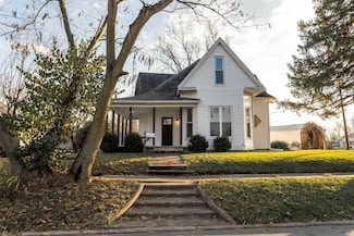 381 W Washington St, Orleans, IN 47452