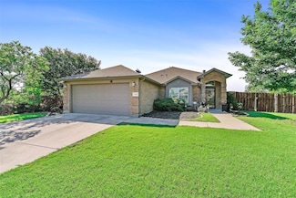 7216 Jessie Ct, Arlington, TX 76002