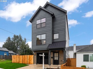 1514 15th St, Oregon City, OR 97045