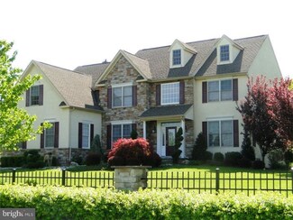 995 N Grange Ave, Collegeville, PA 19426