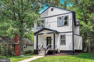 7811 Garland Ave, Takoma Park, MD 20912