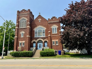 6442 22nd Ave, Kenosha, WI 53143