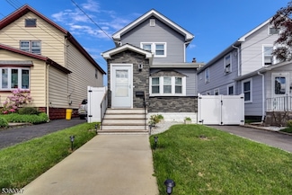 71 Wilber St, Belleville, NJ 07109