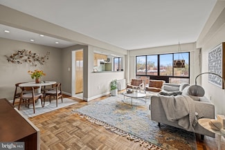 3901 Tunlaw Rd NW Unit 604, Washington, DC 20007