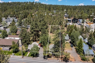 1490 NW Newport Ave, Bend, OR 97703