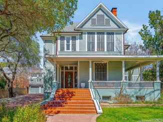 323 W Woodlawn Ave, San Antonio, TX 78212