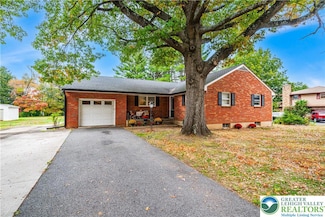 3779 Preston Ln, Center Valley, PA 18034