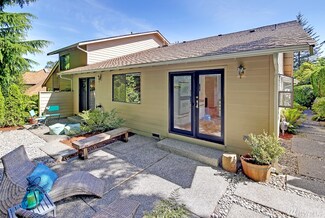 16182 SE 33rd Cir, Bellevue, WA 98008