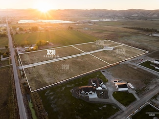 3230 Grace Ln, Emmett, ID 83617