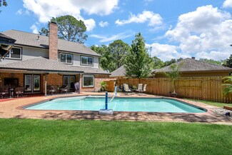 3918 Felicia Dr, Sugar Land, TX 77479