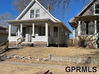 1518 Center St, Omaha, NE 68108