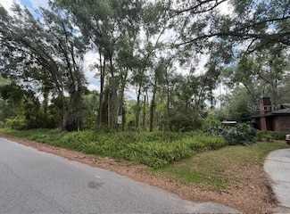 5960 E Vale St, Inverness Highlands South, FL 34452