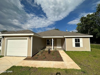 900 N Tracy St, Bonifay, FL 32425