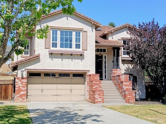 2743 Overlook Dr, Vallejo, CA 94591