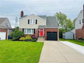 208 Ridgewood Dr, Buffalo, NY 14226