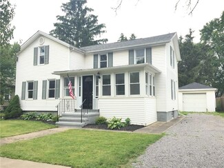 38 Jackson St, Attica, NY 14011