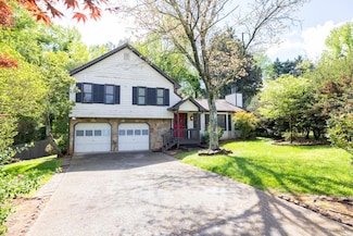 1763 Hearth Stone Cir, Lawrenceville, GA 30043