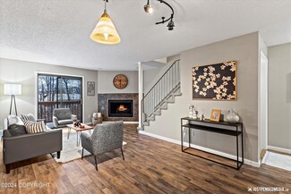 9200 Glenn Haven Dr Unit F2, Anchorage, AK 99502