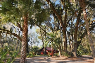 1302 SE Wacahoota Rd, Micanopy, FL 32667