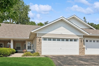 7318 Timber Crest Dr S, Cottage Grove, MN 55016