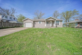 201 Woodland Dr, Rolla, MO 65401