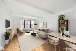245 E 72nd St Unit 11A, New York, NY 10021