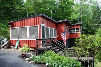307 S Shore Rd, New Durham, NH 03855