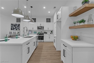 10801 Clarion Ln, Las Vegas, NV 89134