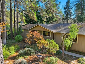 10959 Henson Way, Grass Valley, CA 95949