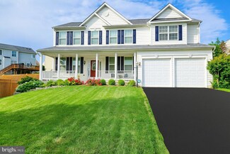 16104 Mountain Eagle Ct, Woodbridge, VA 22191