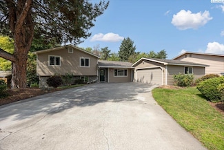 711 Cottonwood Loop, Richland, WA 99352