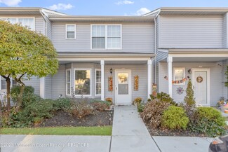 60 County Rd Unit J66, Cliffwood, NJ 07721