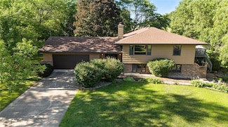 6514 SE 6th Ave, Pleasant Hill, IA 50327