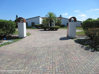 1815 Villa Espana Trail, Melbourne, FL 32935
