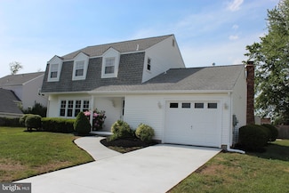 114 Coopers Kill Rd, Delran, NJ 08075