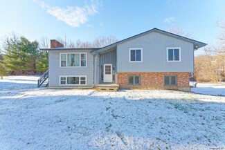 131 Biechman Rd, Ravena, NY 12143