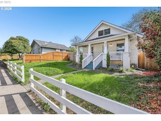 534 18th St, Washougal, WA 98671