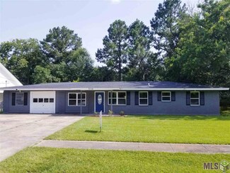 7112 Walker Dr, Baker, LA 70714