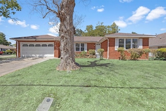 1205 Lauraine St, Brenham, TX 77833