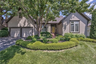 5400 W 97th Cir, Overland Park, KS 66207