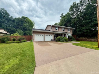2153 Norwood St, Marquette, MI 49855