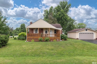 5003 48th St, Moline, IL 61265