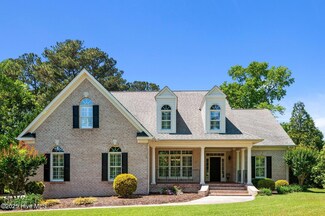 1162 Scarlet Oak Dr, Greenville, NC 27858