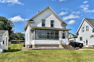 609 E Grove St, Rushford, MN 55971
