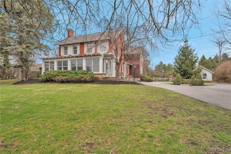 105 Brompton Rd, Buffalo, NY 14221
