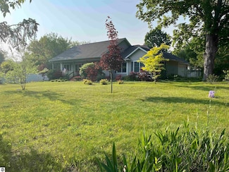 7604 Thomas St, Central Lake, MI 49622